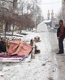 در این روزهای سرد در کنار مردم خوی هستیم